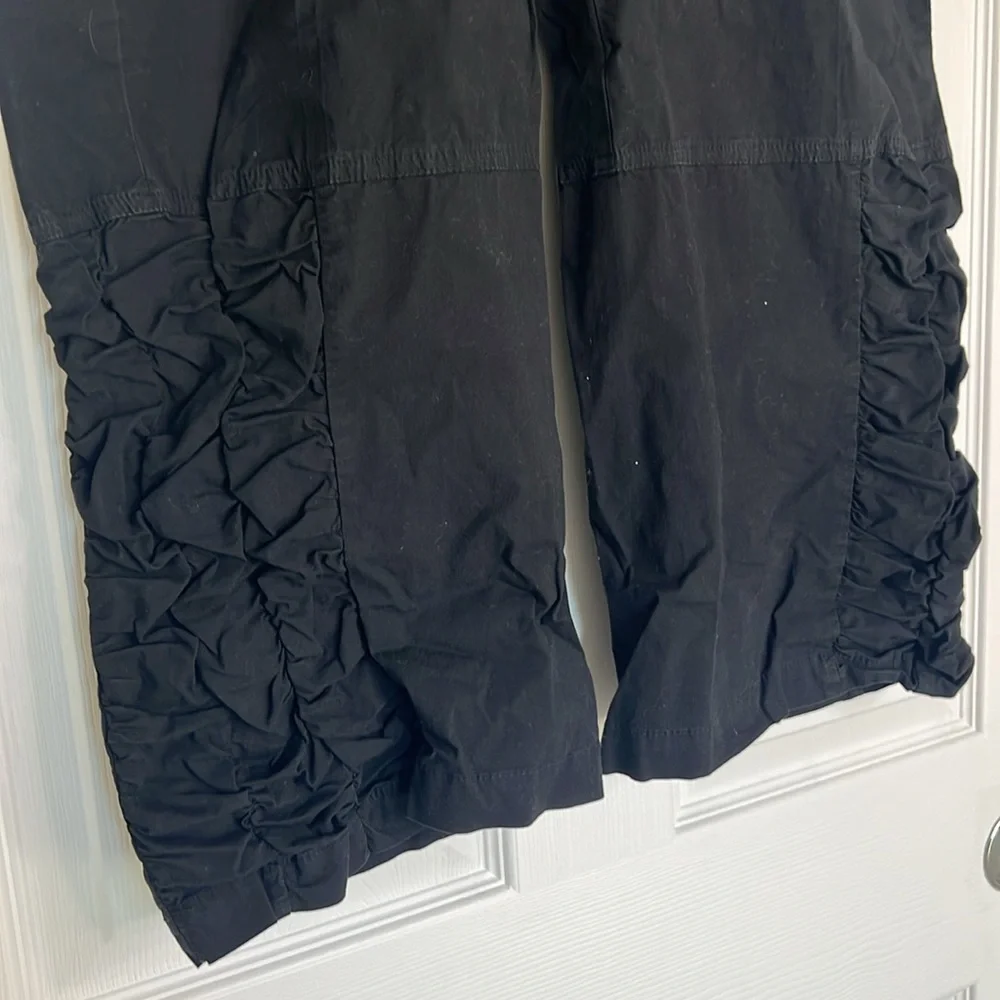 Wearables by XCVI Women’s Casual Cargo Pants - Picture 2 of 6